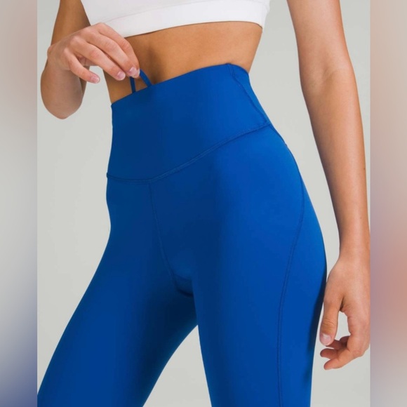 Lululemon Base Pace High-Rise Tight 25" in Symphony Blue - Picture 2 of 8